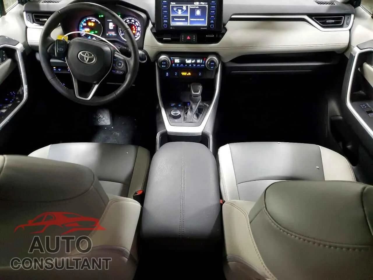 2022 TOYOTA RAV4 Damaged VIN 4T3B6RFVXNU096706 – undercarriage 2022 TOYOTA RAV4 Damaged VIN 4T3B6RFVXNU096706 – undercarriage