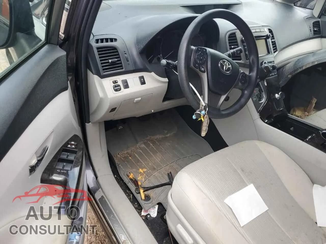 2013 TOYOTA VENZA Used VIN 4T3BA3BB3DU042878 – undercarriage 2013 TOYOTA VENZA Used VIN 4T3BA3BB3DU042878 – undercarriage