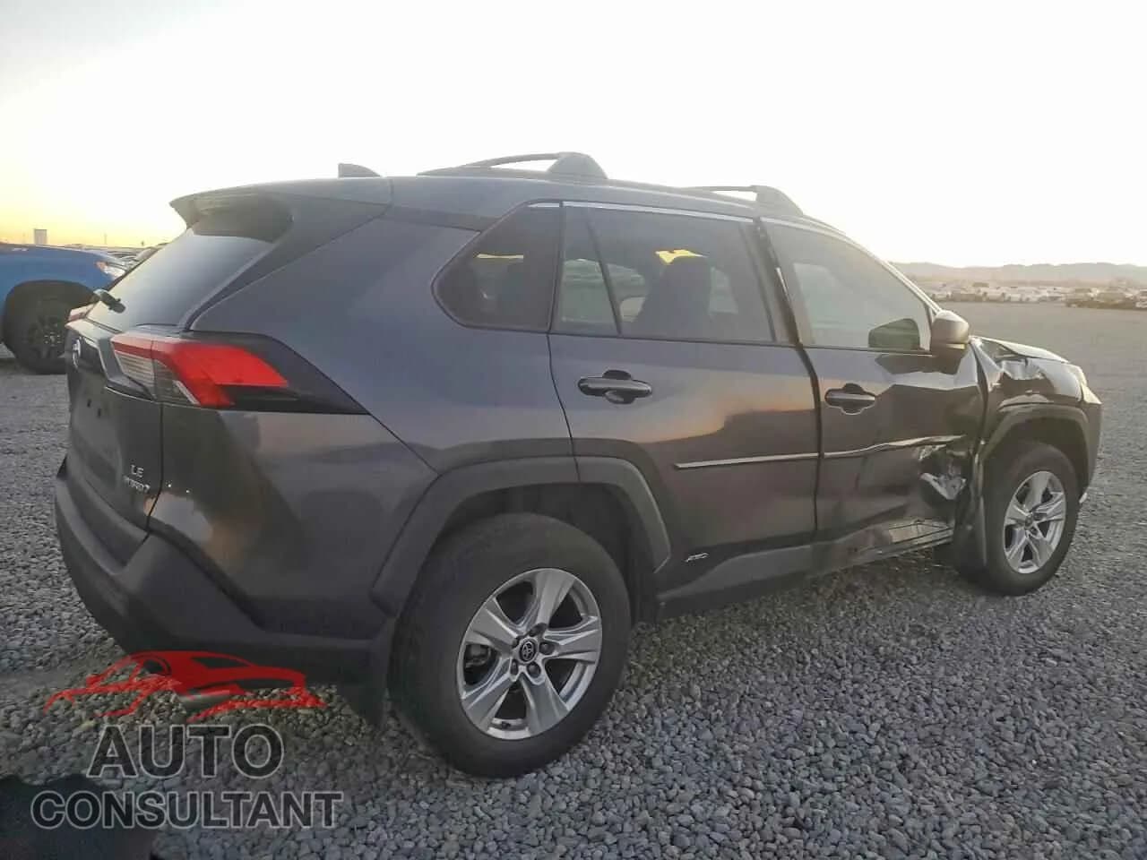 2021 TOYOTA RAV4 Damaged VIN 4T3LWRFV2MU037233 – side profile 2021 TOYOTA RAV4 Damaged VIN 4T3LWRFV2MU037233 – side profile