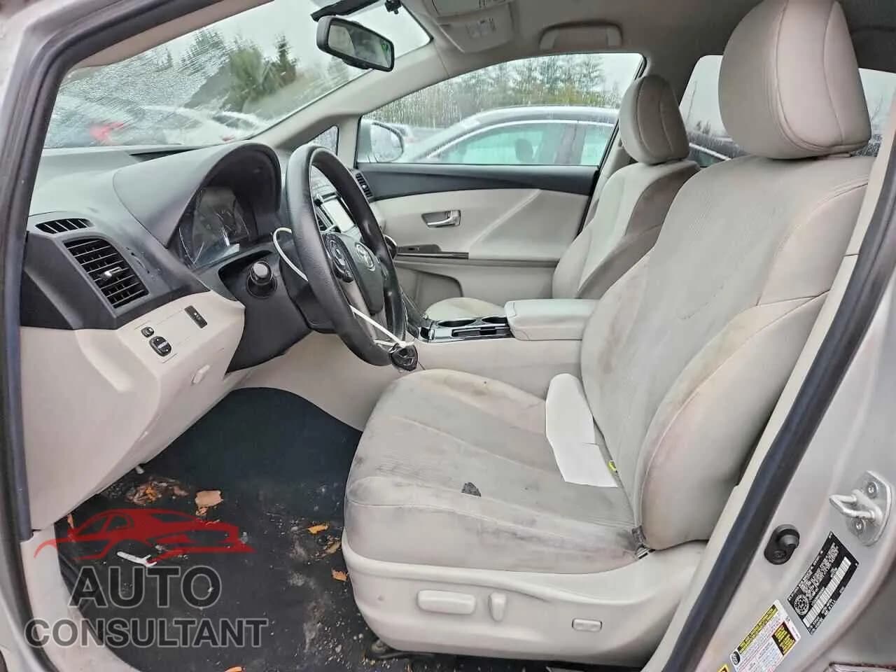 2014 TOYOTA VENZA Damaged VIN 4T3ZA3BB8EU083605 – exterior detail 2014 TOYOTA VENZA Damaged VIN 4T3ZA3BB8EU083605 – exterior detail