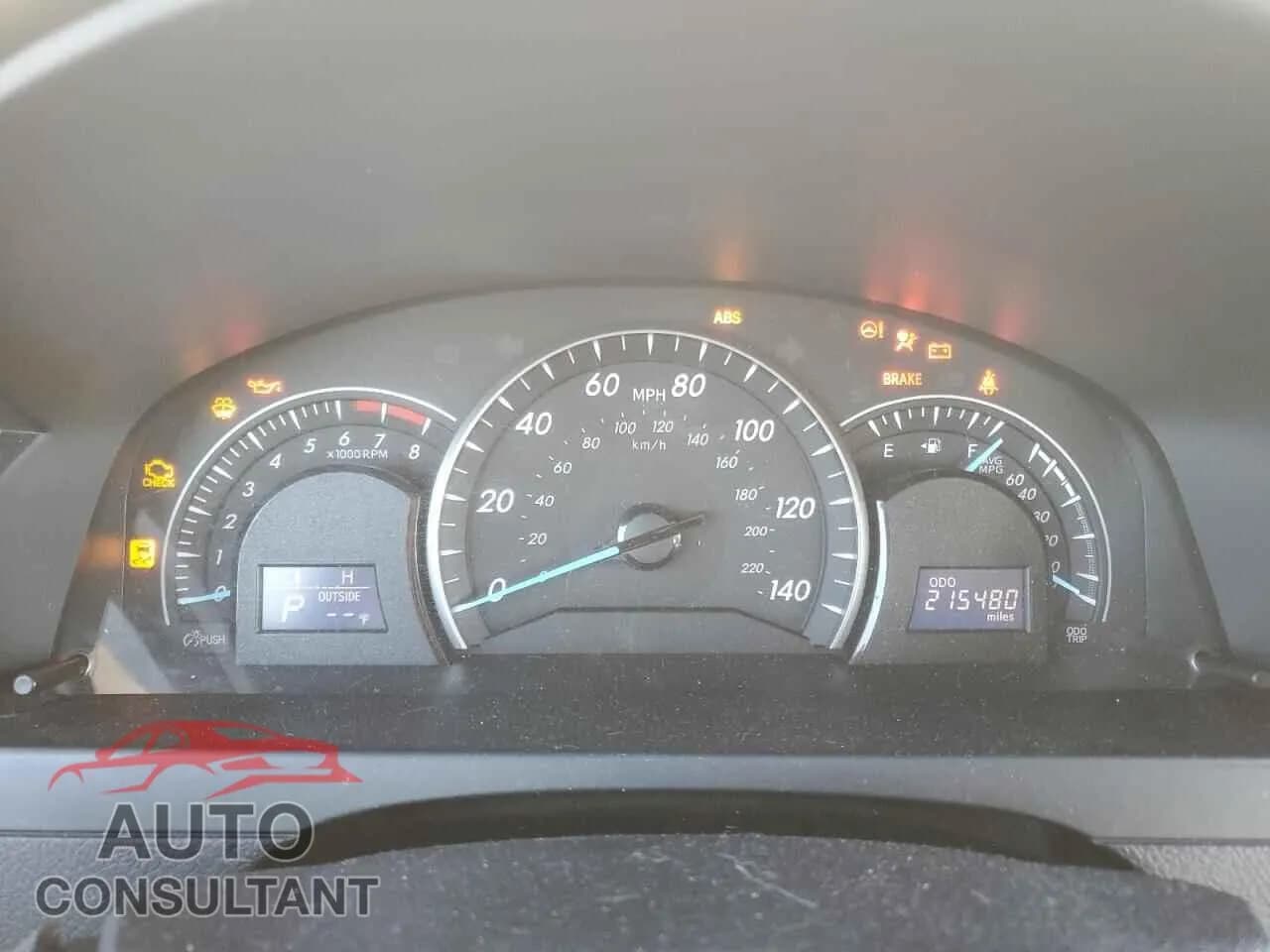 2014 TOYOTA CAMRY Damaged VIN 4T4BF1FK2ER391191 – trunk area 2014 TOYOTA CAMRY Damaged VIN 4T4BF1FK2ER391191 – trunk area