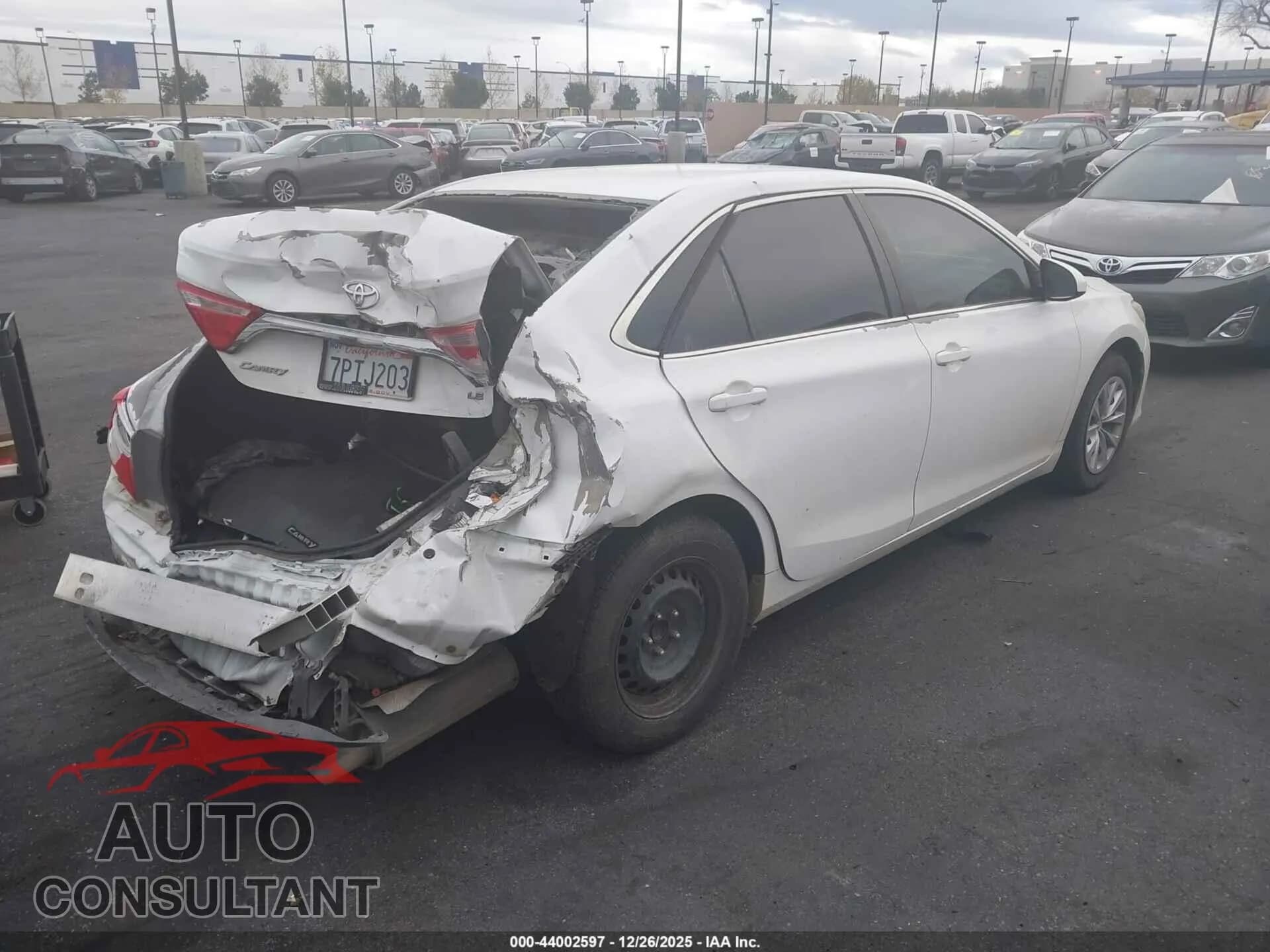 2015 TOYOTA CAMRY Damaged VIN 4T4BF1FK3FR504700 – dashboard 2015 TOYOTA CAMRY Damaged VIN 4T4BF1FK3FR504700 – dashboard