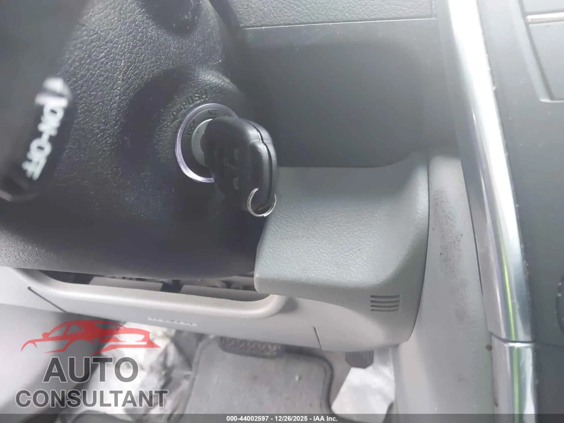 2015 TOYOTA CAMRY Damaged VIN 4T4BF1FK3FR504700 – photo 11 2015 TOYOTA CAMRY Damaged VIN 4T4BF1FK3FR504700 – photo 11