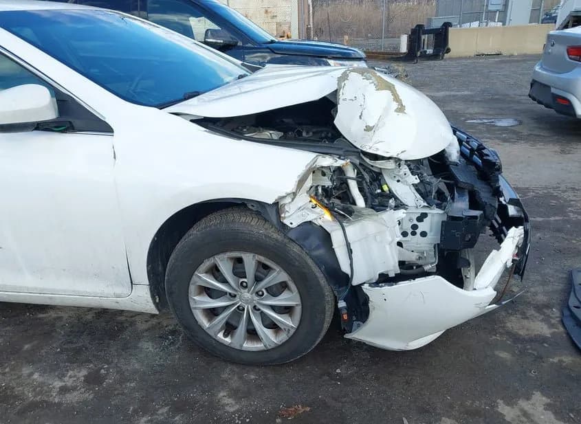 2016 TOYOTA Camry Used VIN 4T4BF1FK9GR584442 – dashboard 2016 TOYOTA Camry Used VIN 4T4BF1FK9GR584442 – dashboard