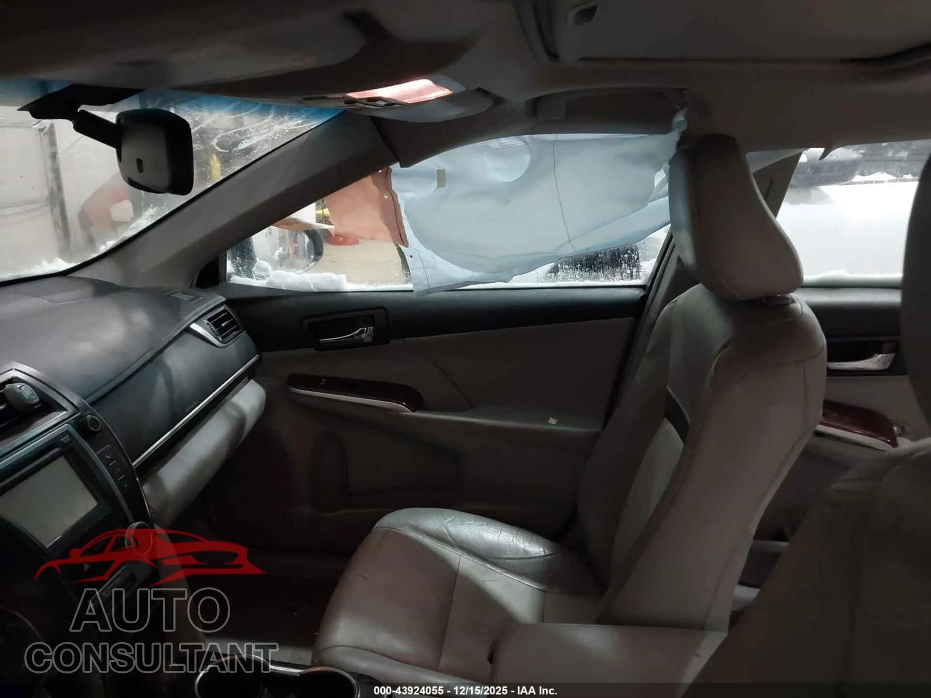 2012 TOYOTA CAMRY Damaged VIN 4T4BF1FKXCR223540 – interior seats 2012 TOYOTA CAMRY Damaged VIN 4T4BF1FKXCR223540 – interior seats