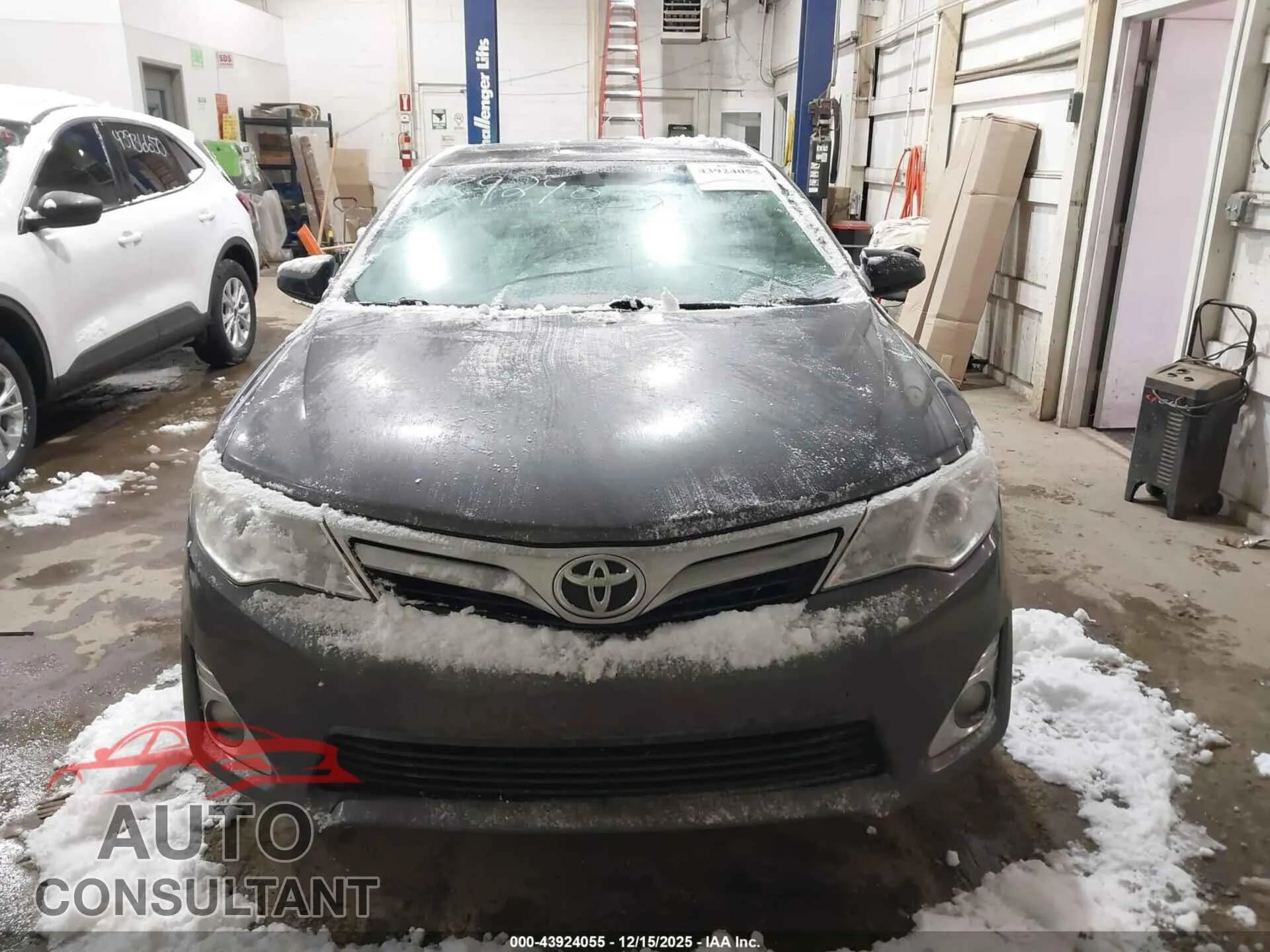 2012 TOYOTA CAMRY Damaged VIN 4T4BF1FKXCR223540 – photo 12 2012 TOYOTA CAMRY Damaged VIN 4T4BF1FKXCR223540 – photo 12