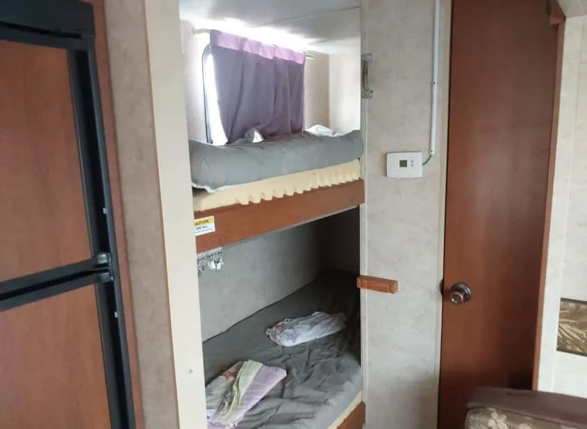 2012 KEYSTONE Keystone Used VIN 4YDT2672XC3150778 – side profile 2012 KEYSTONE Keystone Used VIN 4YDT2672XC3150778 – side profile