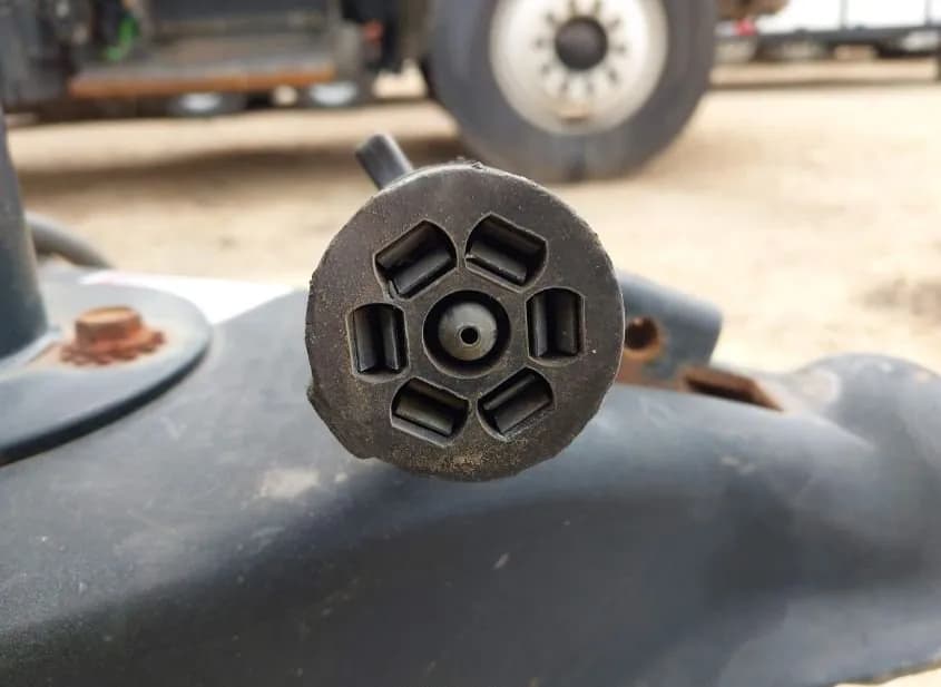 2012 KEYSTONE Keystone Used VIN 4YDT2672XC3150778 – photo 11 2012 KEYSTONE Keystone Used VIN 4YDT2672XC3150778 – photo 11