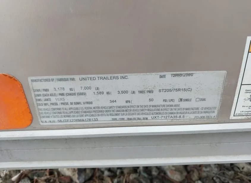 2021 UNITED TRAILERS United Trailers Used VIN 56JTF1226MA176133 – trunk area 2021 UNITED TRAILERS United Trailers Used VIN 56JTF1226MA176133 – trunk area