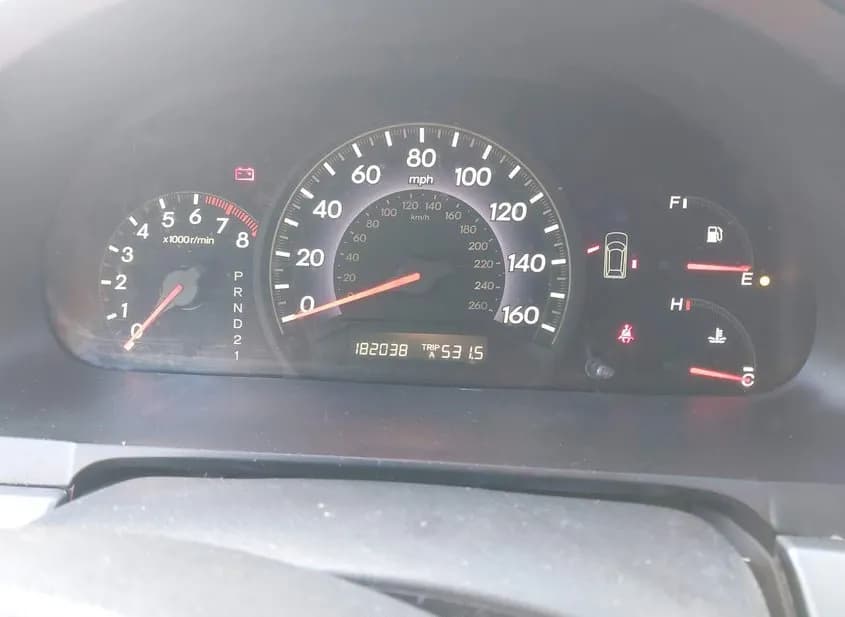 2010 HONDA Odyssey Used VIN 5FNRL3H60AB087202 – interior seats 2010 HONDA Odyssey Used VIN 5FNRL3H60AB087202 – interior seats