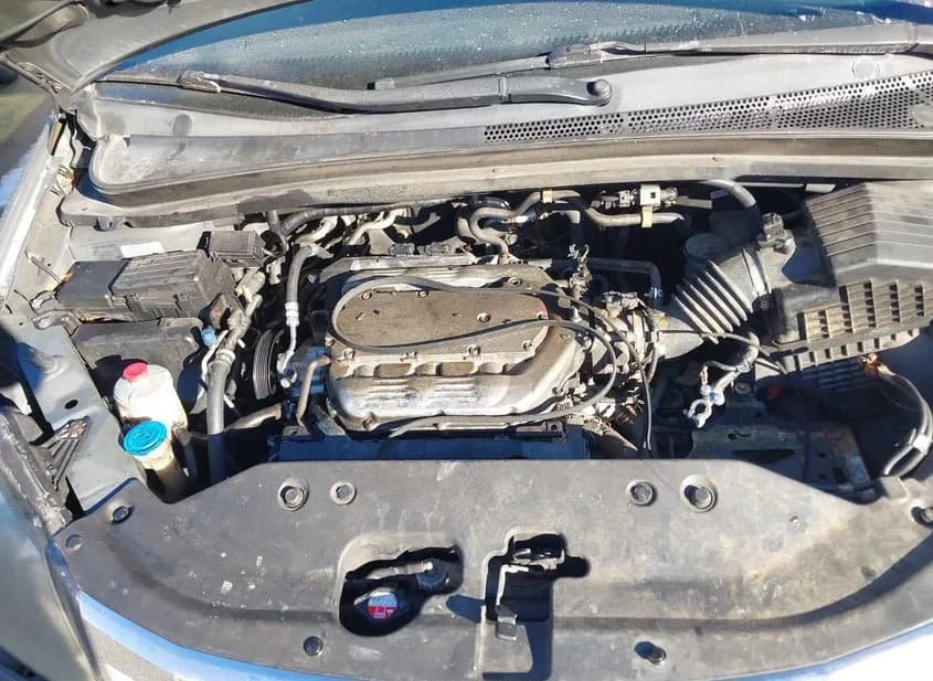 2010 HONDA Odyssey Used VIN 5FNRL3H60AB087202 – exterior detail 2010 HONDA Odyssey Used VIN 5FNRL3H60AB087202 – exterior detail