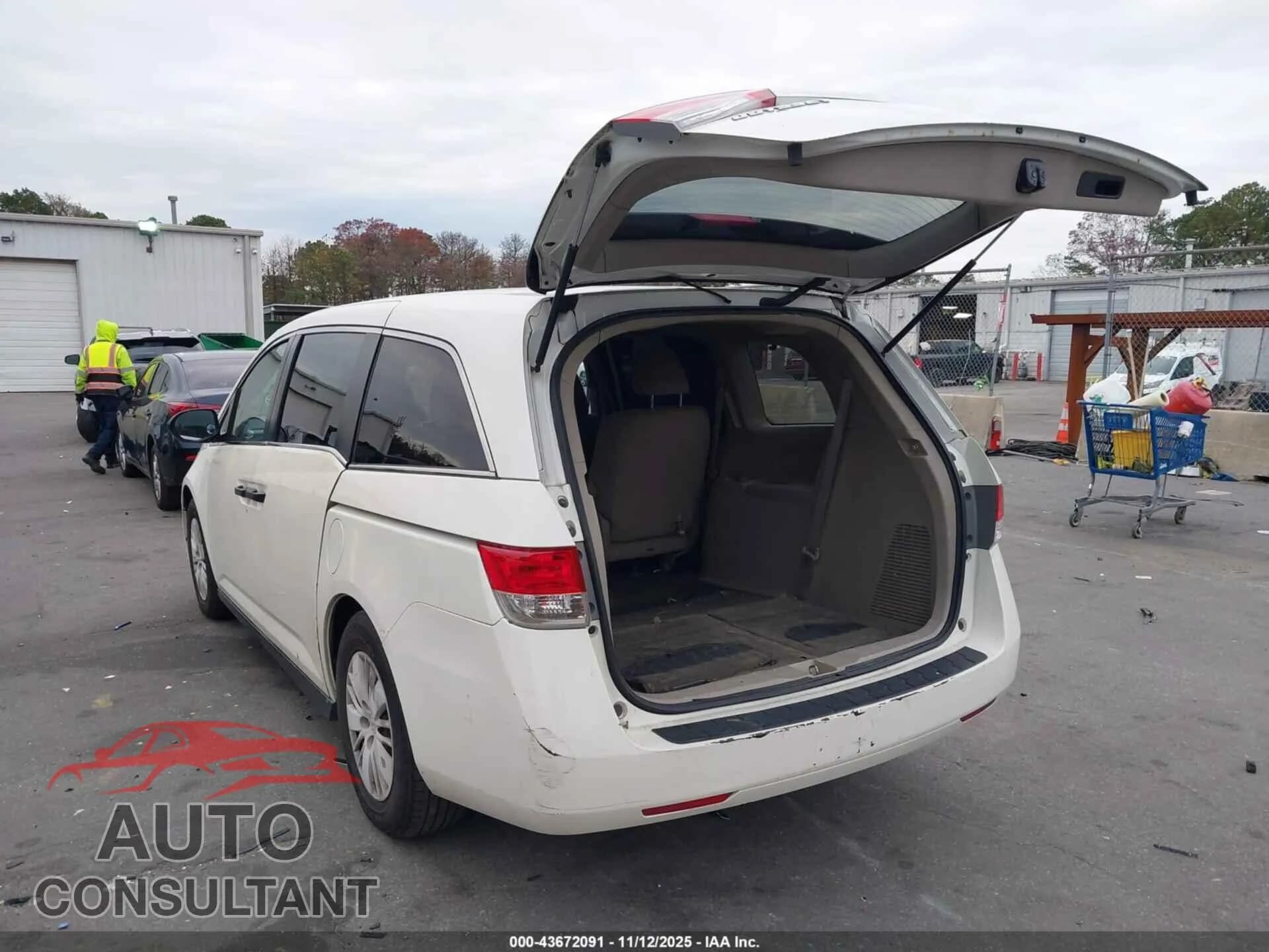 2014 HONDA ODYSSEY Damaged VIN 5FNRL5H2XEB003093 – side profile 2014 HONDA ODYSSEY Damaged VIN 5FNRL5H2XEB003093 – side profile