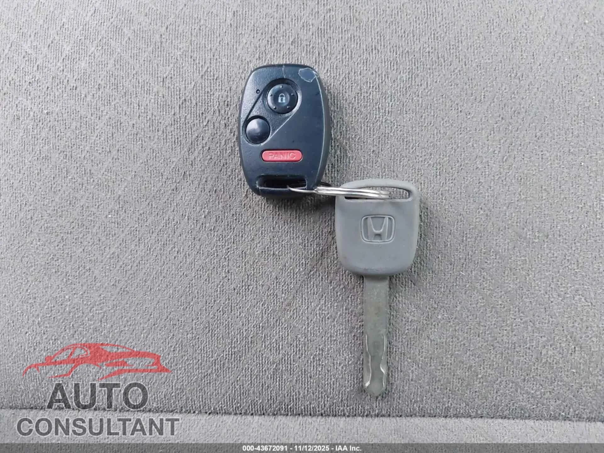 2014 HONDA ODYSSEY Damaged VIN 5FNRL5H2XEB003093 – photo 11 2014 HONDA ODYSSEY Damaged VIN 5FNRL5H2XEB003093 – photo 11