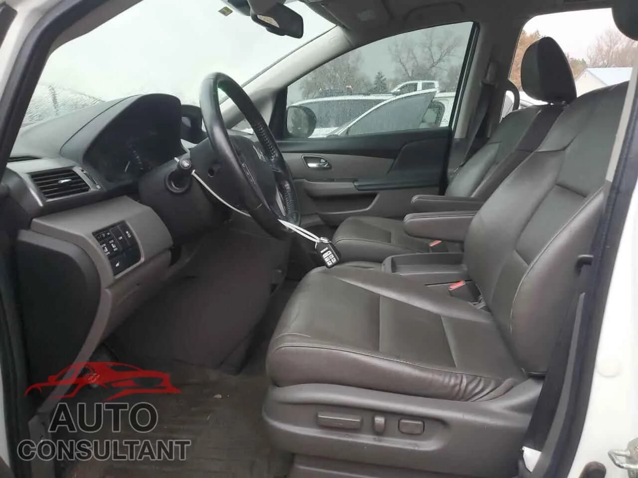 2014 HONDA All Models Damaged VIN 5FNRL5H63EB030820 – exterior detail 2014 HONDA All Models Damaged VIN 5FNRL5H63EB030820 – exterior detail