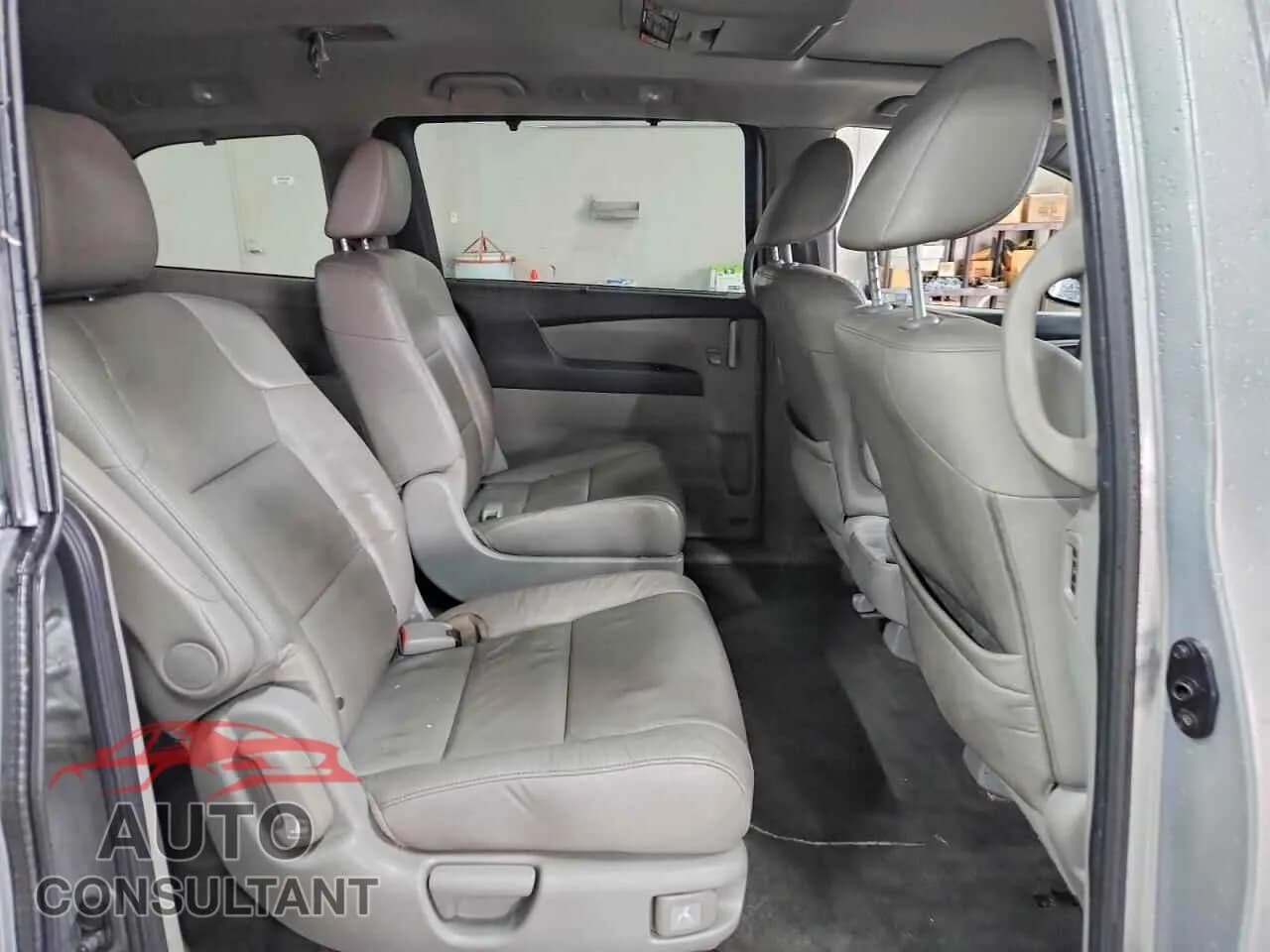 2013 HONDA All Models Damaged VIN 5FNRL5H65DB041493 – photo 11 2013 HONDA All Models Damaged VIN 5FNRL5H65DB041493 – photo 11