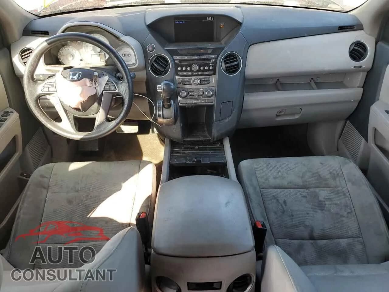 2013 HONDA PILOT Damaged VIN 5FNYF3H29DB026158 – undercarriage 2013 HONDA PILOT Damaged VIN 5FNYF3H29DB026158 – undercarriage