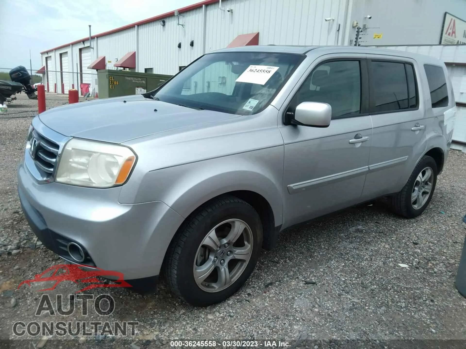 2014 HONDA PILOT Damaged VIN 5FNYF3H55EB004587 – rear exterior 2014 HONDA PILOT Damaged VIN 5FNYF3H55EB004587 – rear exterior