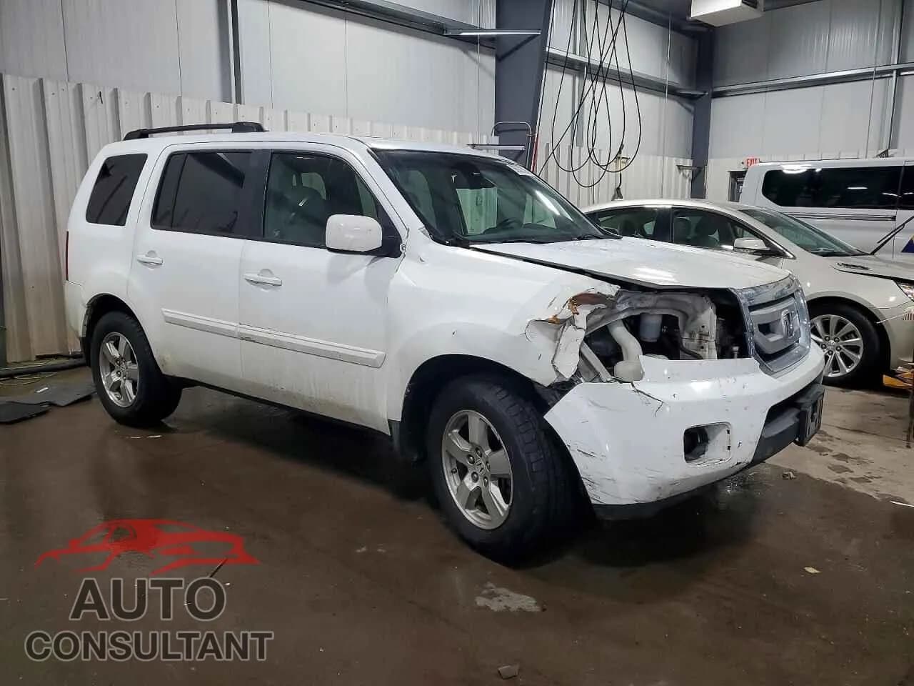 2009 HONDA PILOT Damaged VIN 5FNYF48529B035064 – dashboard 2009 HONDA PILOT Damaged VIN 5FNYF48529B035064 – dashboard