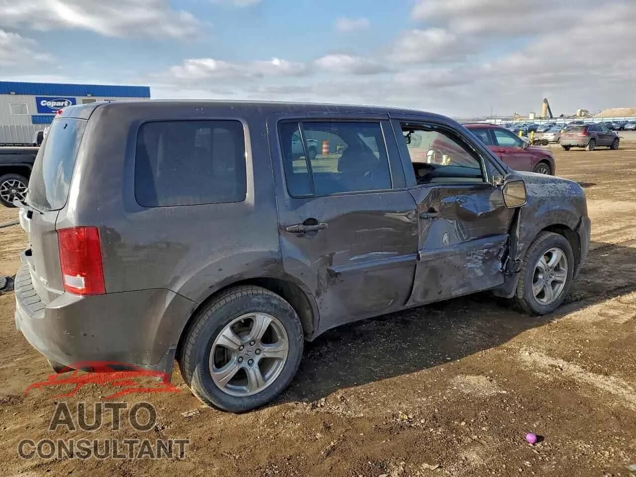 2014 HONDA PILOT Damaged VIN 5FNYF4H5XEB013906 – side profile 2014 HONDA PILOT Damaged VIN 5FNYF4H5XEB013906 – side profile