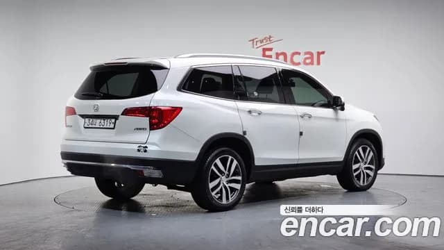 2017 Honda Pilot 3rd Gen 3.5 Sold VIN 5FNYF6850HB200101 – rear exterior 2017 Honda Pilot 3rd Gen 3.5 Sold VIN 5FNYF6850HB200101 – rear exterior