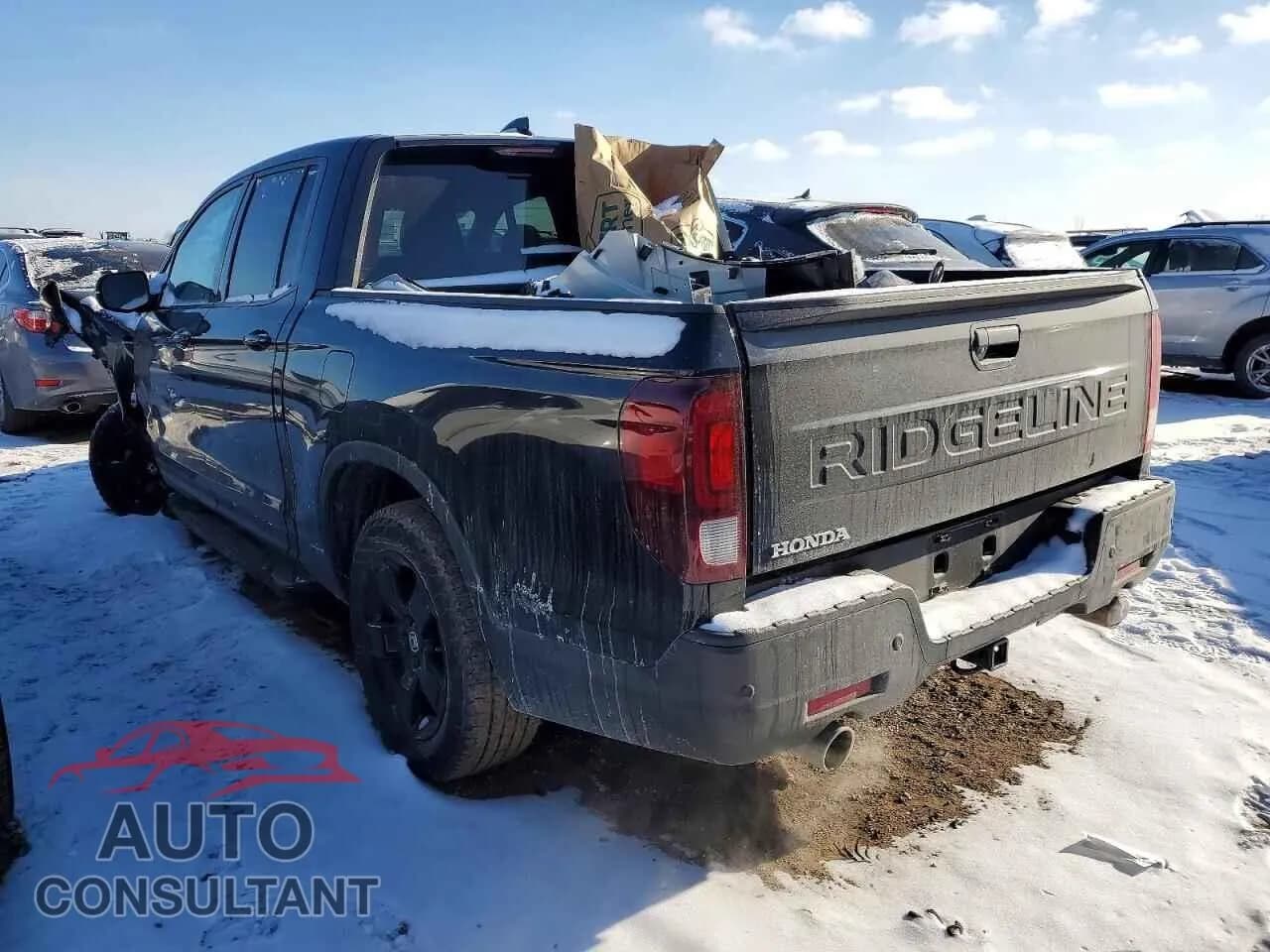 2024 HONDA RIDGELINE Damaged VIN 5FPYK3F82RB026505 – rear exterior 2024 HONDA RIDGELINE Damaged VIN 5FPYK3F82RB026505 – rear exterior