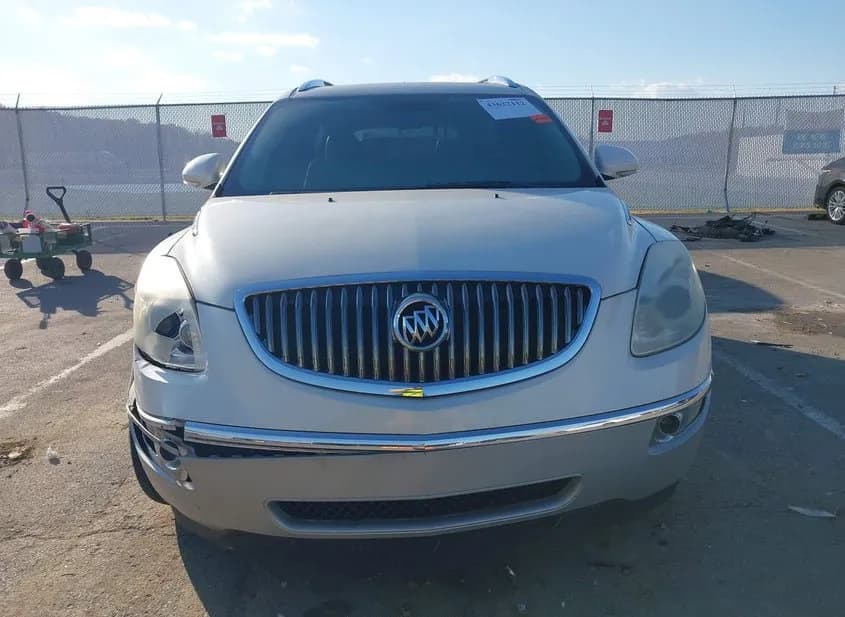2008 BUICK Enclave Used VIN 5GAEV23738J284002 – undercarriage 2008 BUICK Enclave Used VIN 5GAEV23738J284002 – undercarriage