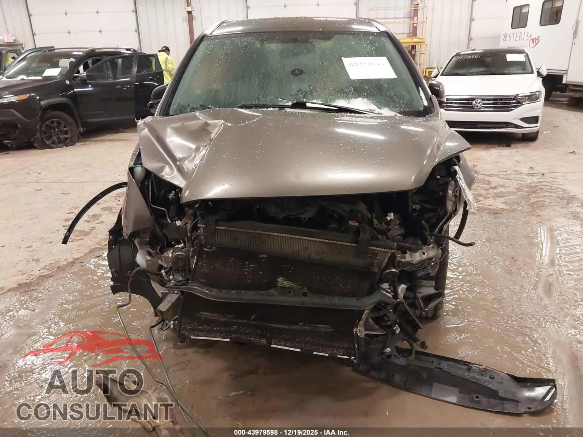 2010 HONDA CR-V Damaged VIN 5J6RE4H33AL055325 – photo 11 2010 HONDA CR-V Damaged VIN 5J6RE4H33AL055325 – photo 11