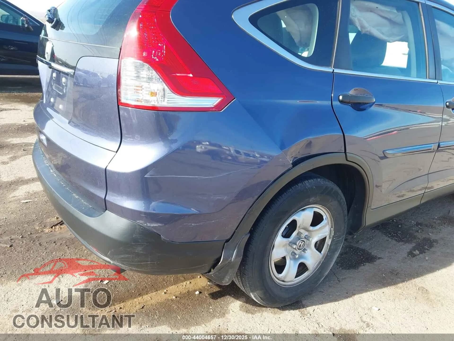 2012 HONDA CR-V Damaged VIN 5J6RM3H36CL046165 – engine bay 2012 HONDA CR-V Damaged VIN 5J6RM3H36CL046165 – engine bay