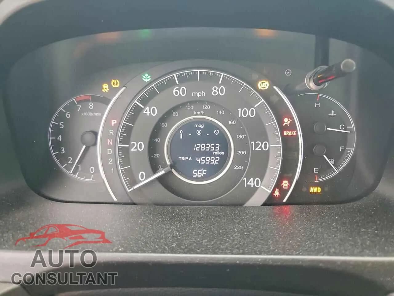 2014 HONDA CRV Damaged VIN 5J6RM4H7XEL115256 – trunk area 2014 HONDA CRV Damaged VIN 5J6RM4H7XEL115256 – trunk area