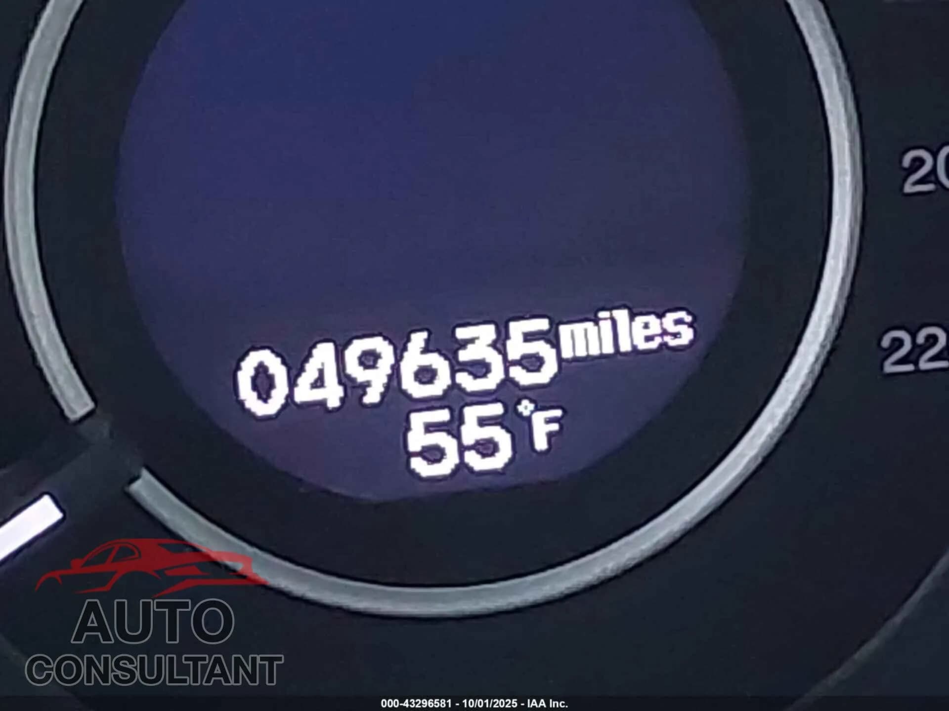 2015 HONDA CR-V Damaged VIN 5J6RM4H95FL109626 – exterior detail 2015 HONDA CR-V Damaged VIN 5J6RM4H95FL109626 – exterior detail