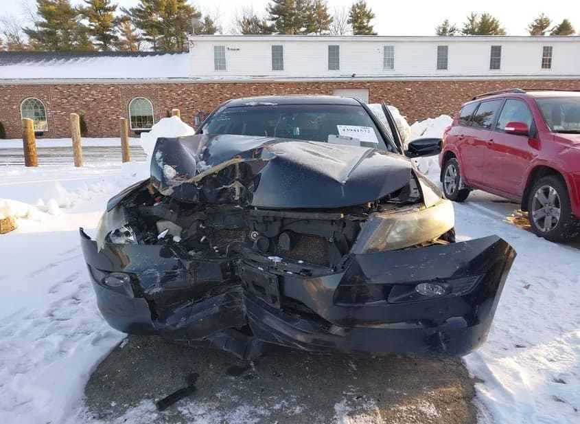 2010 HONDA Accord Crosstour Used VIN 5J6TF2H59AL016358 – undercarriage 2010 HONDA Accord Crosstour Used VIN 5J6TF2H59AL016358 – undercarriage