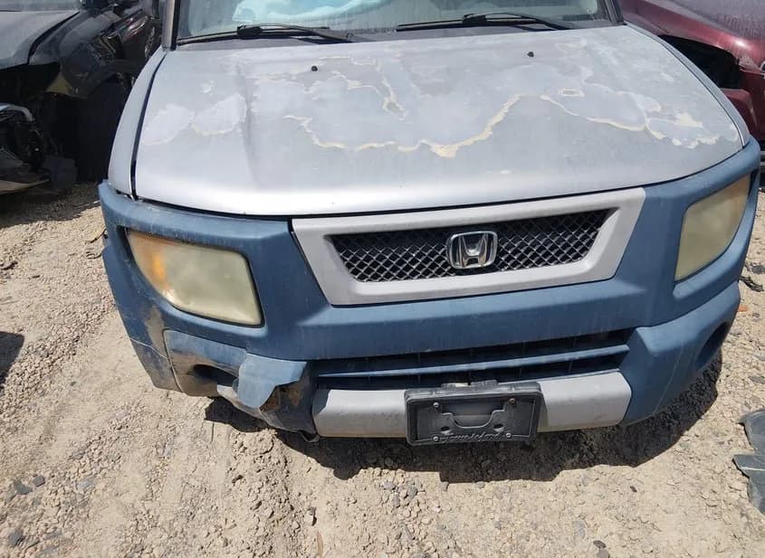 2005 HONDA Element Used VIN 5J6YH28635L029959 – interior seats 2005 HONDA Element Used VIN 5J6YH28635L029959 – interior seats