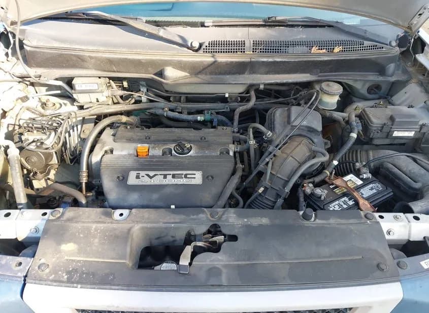 2005 HONDA Element Used VIN 5J6YH28635L029959 – engine bay 2005 HONDA Element Used VIN 5J6YH28635L029959 – engine bay