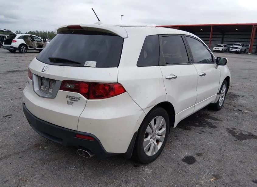 2011 ACURA RDX Used VIN 5J8TB2H58BA001995 – engine bay 2011 ACURA RDX Used VIN 5J8TB2H58BA001995 – engine bay