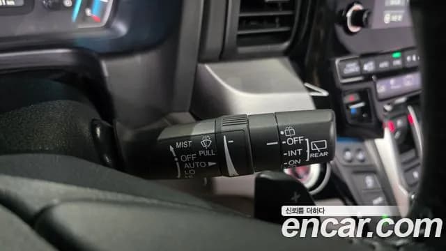 2020 Honda Odyssey 3.5 Sold VIN 5KBRL6880LB600143 – trunk area 2020 Honda Odyssey 3.5 Sold VIN 5KBRL6880LB600143 – trunk area