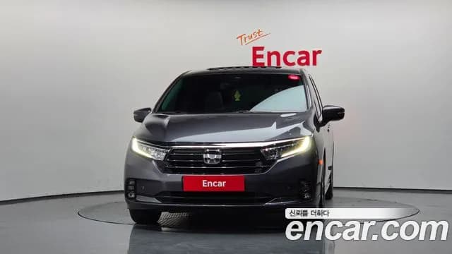 2022 Honda Odyssey 3.5 Sold VIN 5KBRL6890NB600130 – interior seats 2022 Honda Odyssey 3.5 Sold VIN 5KBRL6890NB600130 – interior seats