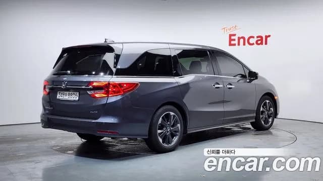 2023 Honda Odyssey 3.5 Sold VIN 5KBRL6890PB600094 – exterior detail 2023 Honda Odyssey 3.5 Sold VIN 5KBRL6890PB600094 – exterior detail