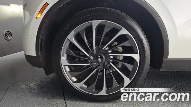 2021 Lincoln Aviator 2nd Gen 3.0 Reserve AWD Sold VIN 5LM5J7XC3MGL04716 – photo 14 2021 Lincoln Aviator 2nd Gen 3.0 Reserve AWD Sold VIN 5LM5J7XC3MGL04716 – photo 14