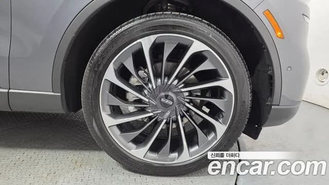 2021 Lincoln Aviator 2nd Gen 3.0 Reserve AWD Sold VIN 5LM5J7XC3MGL18924 – photo 33 2021 Lincoln Aviator 2nd Gen 3.0 Reserve AWD Sold VIN 5LM5J7XC3MGL18924 – photo 33