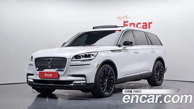2021 Lincoln Aviator 2nd Gen 3.0 Reserve AWD Sold VIN 5LM5J7XC4MGL01176 – rear exterior 2021 Lincoln Aviator 2nd Gen 3.0 Reserve AWD Sold VIN 5LM5J7XC4MGL01176 – rear exterior