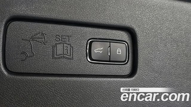 2021 Lincoln Aviator 2nd Gen 3.0 Reserve AWD Sold VIN 5LM5J7XC4MGL01176 – exterior detail 2021 Lincoln Aviator 2nd Gen 3.0 Reserve AWD Sold VIN 5LM5J7XC4MGL01176 – exterior detail
