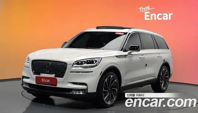 2021 Lincoln Aviator 2nd Gen 3.0 Reserve AWD Sold VIN 5LM5J7XC5MGL10534 – rear exterior 2021 Lincoln Aviator 2nd Gen 3.0 Reserve AWD Sold VIN 5LM5J7XC5MGL10534 – rear exterior