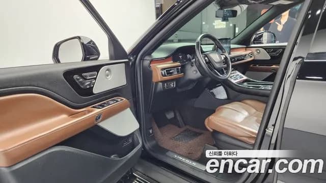 2020 Lincoln Aviator 2nd Gen 3.0 Reserve AWD Sold VIN 5LM5J7XC7LGL34042 – photo 16 2020 Lincoln Aviator 2nd Gen 3.0 Reserve AWD Sold VIN 5LM5J7XC7LGL34042 – photo 16