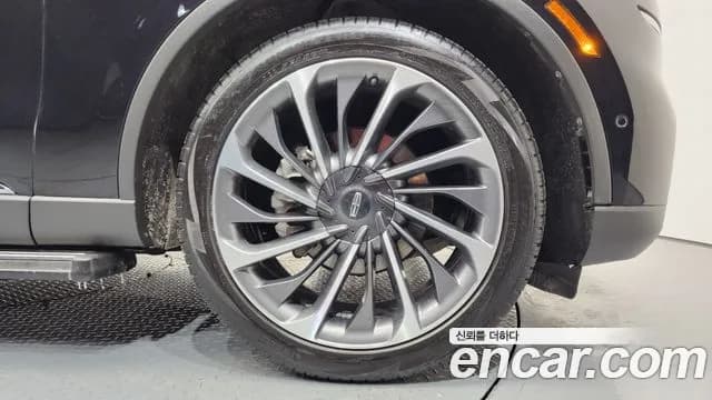 2020 Lincoln Aviator 2nd Gen 3.0 Reserve AWD Sold VIN 5LM5J7XC7LGL34042 – photo 19 2020 Lincoln Aviator 2nd Gen 3.0 Reserve AWD Sold VIN 5LM5J7XC7LGL34042 – photo 19