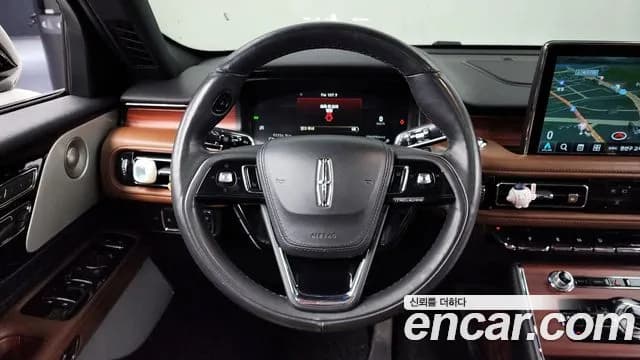 2021 Lincoln Aviator 2nd Gen 3.0 Reserve AWD Sold VIN 5LM5J7XC7MGL01043 – interior seats 2021 Lincoln Aviator 2nd Gen 3.0 Reserve AWD Sold VIN 5LM5J7XC7MGL01043 – interior seats