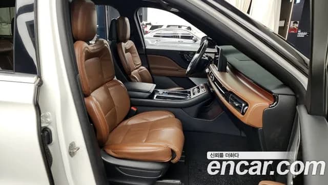2021 Lincoln Aviator 2nd Gen 3.0 Reserve AWD Sold VIN 5LM5J7XC7MGL01043 – trunk area 2021 Lincoln Aviator 2nd Gen 3.0 Reserve AWD Sold VIN 5LM5J7XC7MGL01043 – trunk area