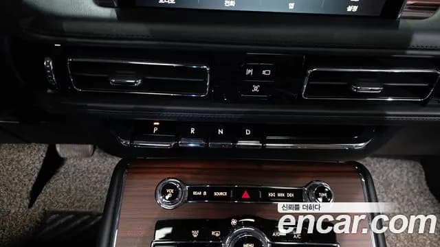 2021 Lincoln Aviator 2nd Gen 3.0 Reserve AWD Sold VIN 5LM5J7XC8MGL15260 – photo 18 2021 Lincoln Aviator 2nd Gen 3.0 Reserve AWD Sold VIN 5LM5J7XC8MGL15260 – photo 18