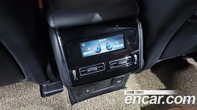 2021 Lincoln Aviator 2nd Gen 3.0 Reserve AWD Sold VIN 5LM5J7XCXMGL01084 – exterior detail 2021 Lincoln Aviator 2nd Gen 3.0 Reserve AWD Sold VIN 5LM5J7XCXMGL01084 – exterior detail