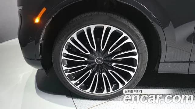 2021 Lincoln Aviator 2nd Gen 3.0 Black Label AWD Sold VIN 5LM5J9XC0MGL01252 – undercarriage 2021 Lincoln Aviator 2nd Gen 3.0 Black Label AWD Sold VIN 5LM5J9XC0MGL01252 – undercarriage