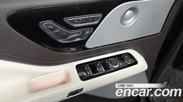 2021 Lincoln Aviator 2nd Gen 3.0 Black Label AWD Sold VIN 5LM5J9XC0MGL01252 – photo 30 2021 Lincoln Aviator 2nd Gen 3.0 Black Label AWD Sold VIN 5LM5J9XC0MGL01252 – photo 30